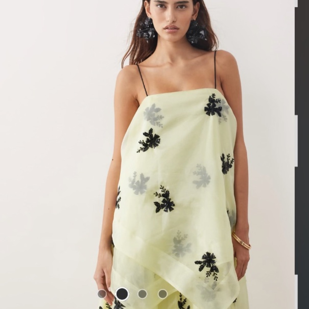 Light Yellow Floral Appliqué Spaghetti Strap Dress